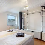 Lydias Apartment