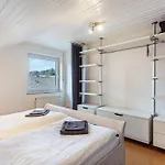 Lydias Apartment